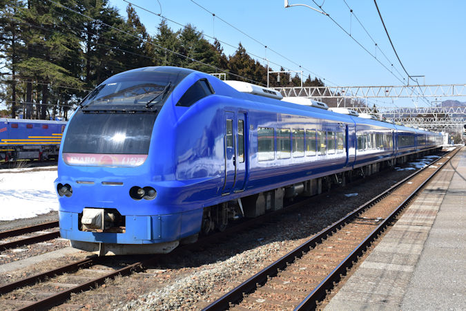 Ｅ６５３系交直流特急形電車 - 日本の旅・鉄道見聞録